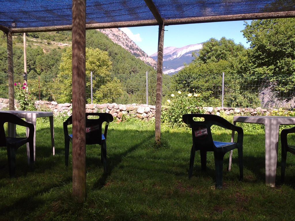 Pension Pallaruelo Saravillo Kültér fotó